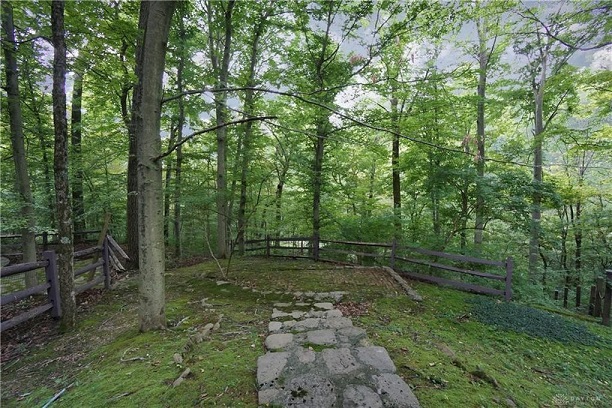 Ohio-Saltbox-MeditationSpot